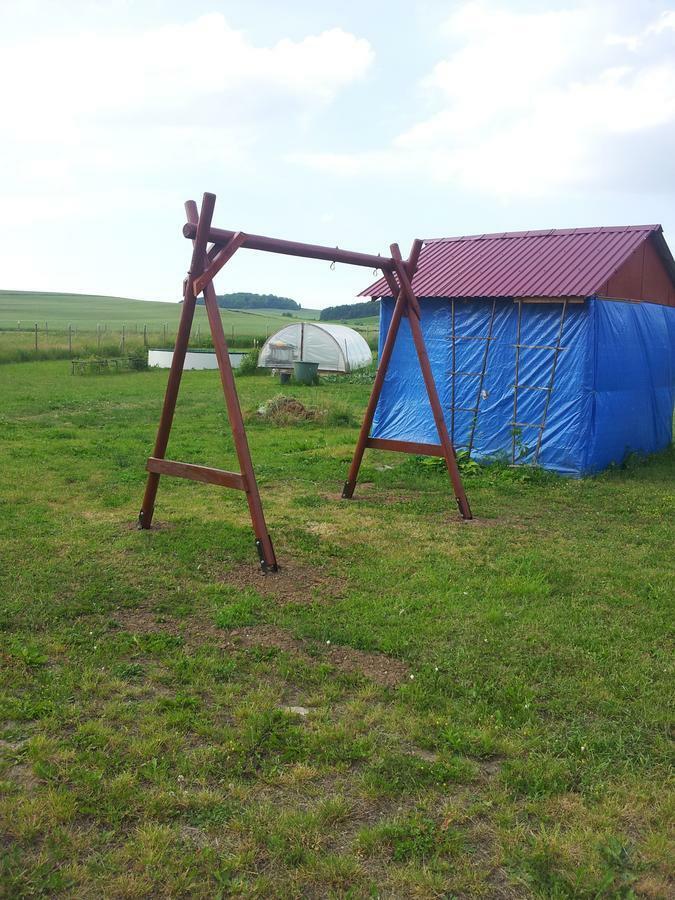 Ferienwohnung Der kleine Bauernhof Lubiatow  Exterior foto